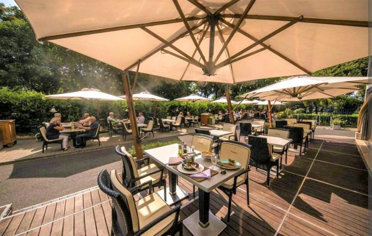 Riverside Mansion Budapeste Exterior foto